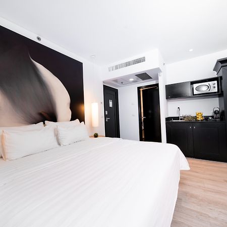 Savoy Sea Side Hotel (Adults Only) Tel Aviv Exterior photo